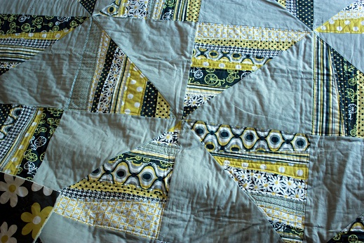 All About Spray Basting a Quilt - New Quilters